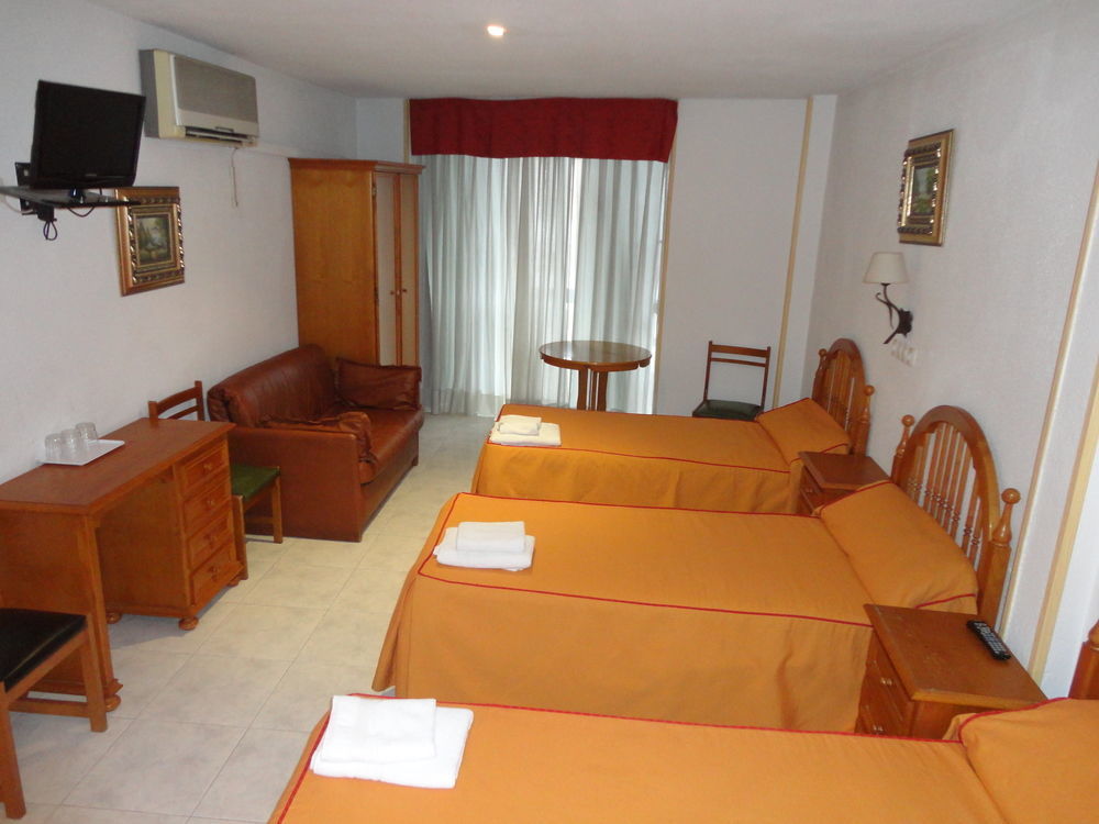 Pension Venecia ปินโต ภายนอก รูปภาพ