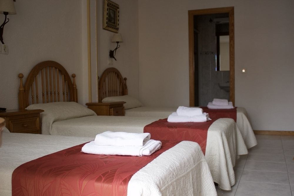 Pension Venecia ปินโต ภายนอก รูปภาพ