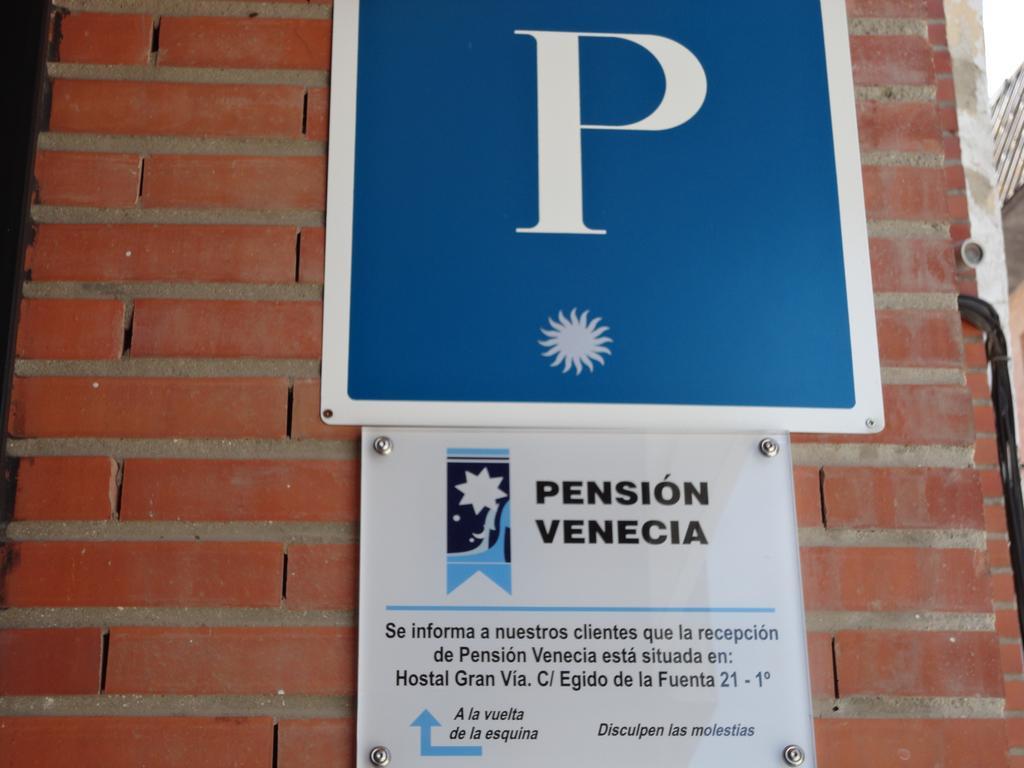 Pension Venecia ปินโต ภายนอก รูปภาพ